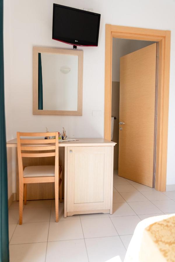 Hotel Capitano Tortoreto Εξωτερικό φωτογραφία