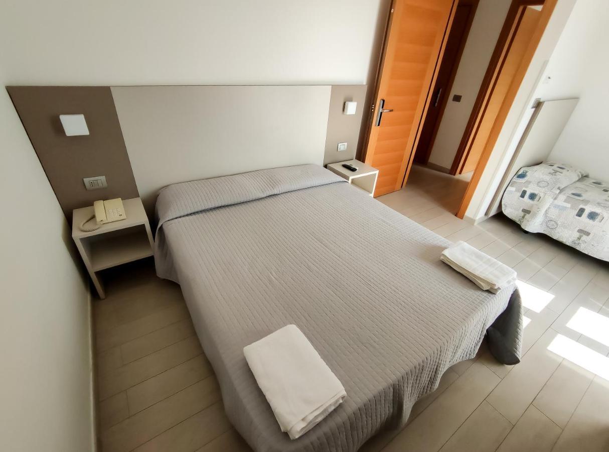 Hotel Capitano Tortoreto Εξωτερικό φωτογραφία
