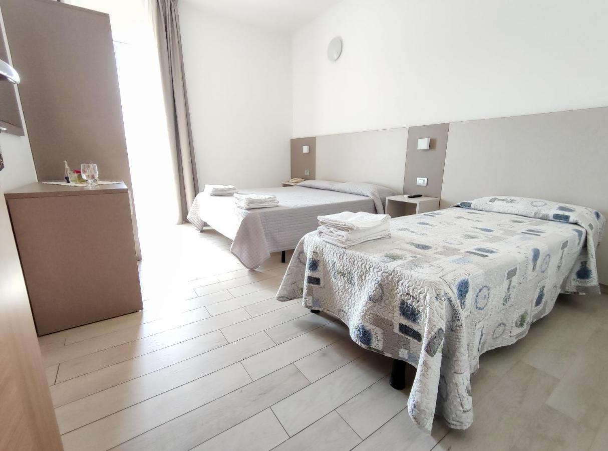 Hotel Capitano Tortoreto Εξωτερικό φωτογραφία