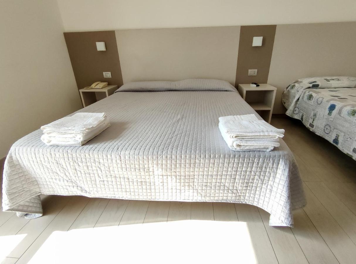 Hotel Capitano Tortoreto Εξωτερικό φωτογραφία